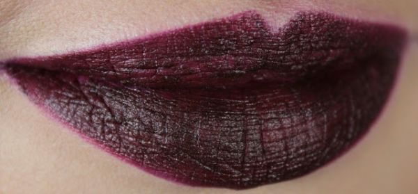 Batom liquido matte cor holywood