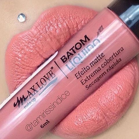 Batom liquido matte cor hilight