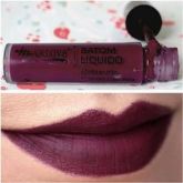 Batom liquido matte cor jabuticaba